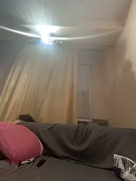 Snapshot of Nikolaiyy chatting on September 23, 2025, 12:13 am Nikolaiyy online show from September 23, 2025, 12:13 am