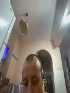 Snapshot of Nikolaiyy chatting on October 22, 2025, 12:00 am Nikolaiyy online show from October 22, 2025, 12:00 am