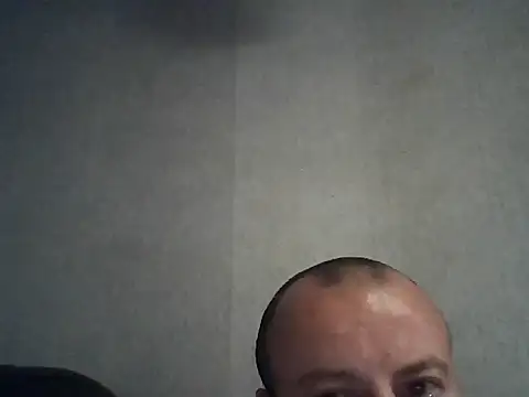 Snapshot of Nikolaiyy chatting on December 23, 2025, 1:36 am Nikolaiyy online show from December 23, 2025, 1:36 am