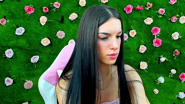 IrisMonn online show from December 16, 2024, 11:55 am