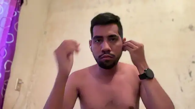 Snapshot of EnriquePersian197 chatting on December 29, 2024, 8:48 pm EnriquePersian197 online show from December 29, 2024, 8:48 pm