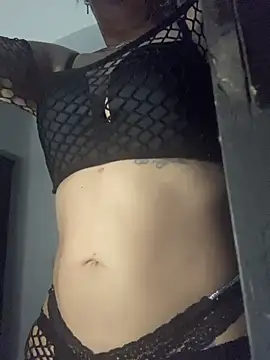 Lola69Rosexxx online show from February 14, 2026, 5:37 am