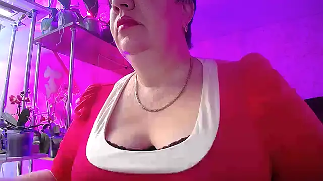  Sweet Woman online show from March 6, 2025, 4:19 am