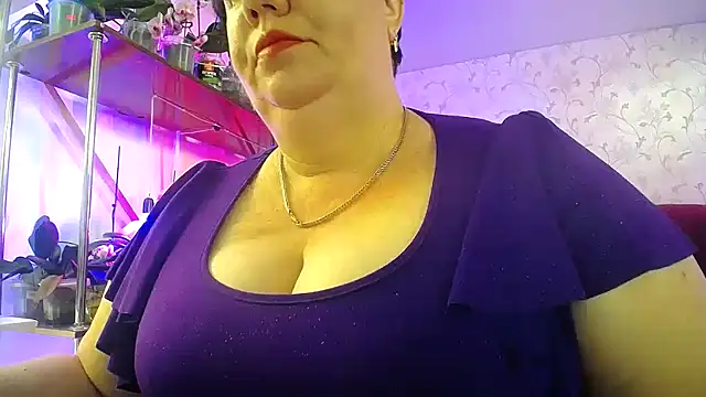  Sweet Woman online show from May 16, 2026, 6:21 am