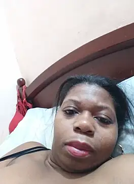 Snapshot of chocolatesexi2 chatting on October 6, 2025, 7:28 am chocolatesexi2 online show from October 6, 2025, 7:28 am