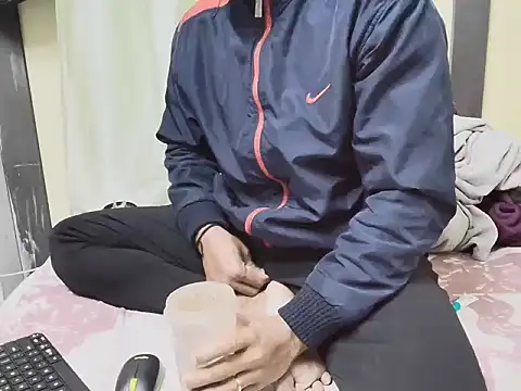 loveboyrp online show from February 20, 2025, 2:18 am