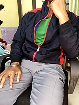 loveboyrp online show from February 24, 2026, 2:31 am