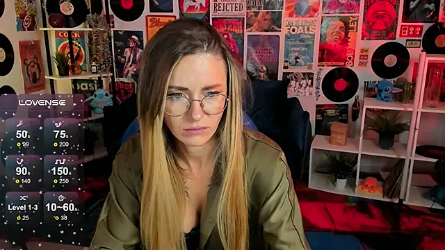 LadyIzabel online show from February 19, 2025, 10:45 am