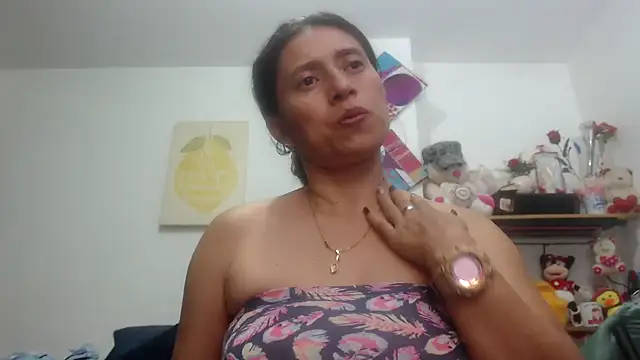 sexy mary 69 online show from September 22, 2025, 11:29 pm