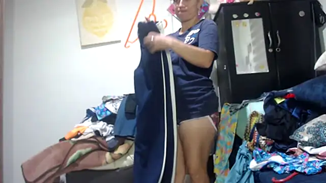 sexy mary 69 online show from November 26, 2025, 11:39 pm