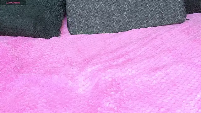 Snapshot of FULL_TENTATION_ chatting on March 22, 2025, 8:51 am FULL TENTATION online show from March 22, 2025, 8:51 am