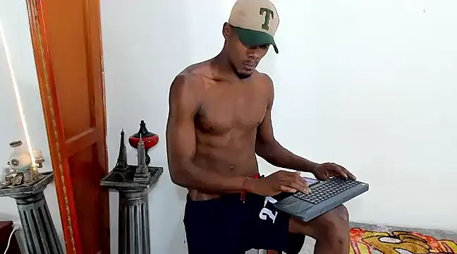 Snapshot of Darick_brown chatting on February 3, 2025, 4:10 pm Darick brown online show from February 3, 2025, 4:10 pm