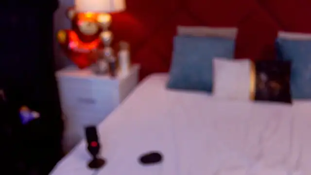 MinnieDrew online show from February 13, 2026, 8:16 pm