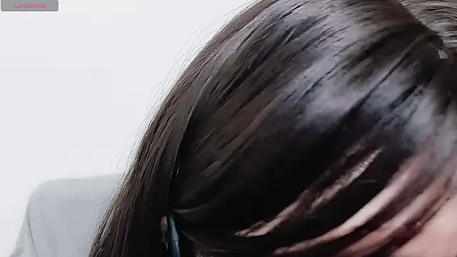 Fine-sand online show from April 13, 2026, 3:06 pm