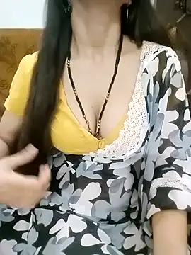 Snapshot of Bulbul_02 chatting on September 24, 2025, 5:11 am Bulbul 02 online show from September 24, 2025, 5:11 am