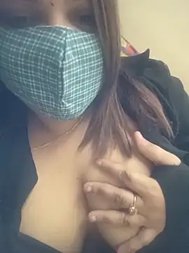 Naughty-Trisha online show from November 17, 2025, 6:52 am