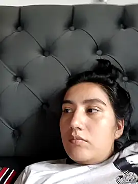 Hellen Alex online show from March 4, 2025, 7:54 pm