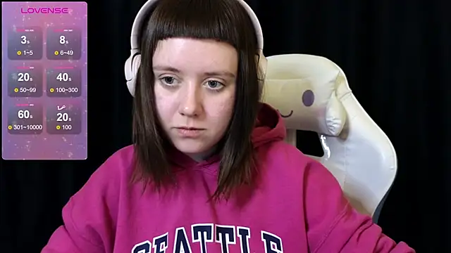 June shy0 online show from March 8, 2025, 8:22 am