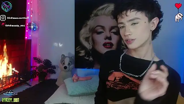 maxiy 001 online show from March 19, 2026, 2:37 am