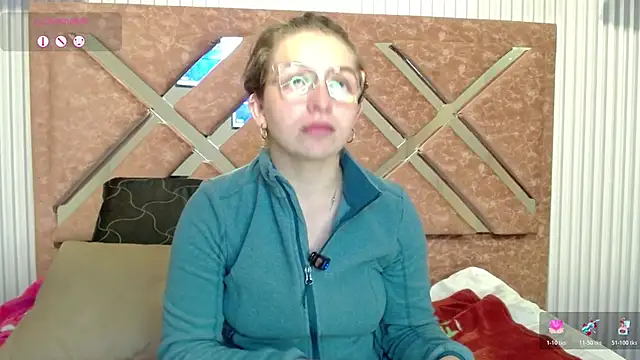  isaabellaa online show from May 20, 2026, 12:44 pm