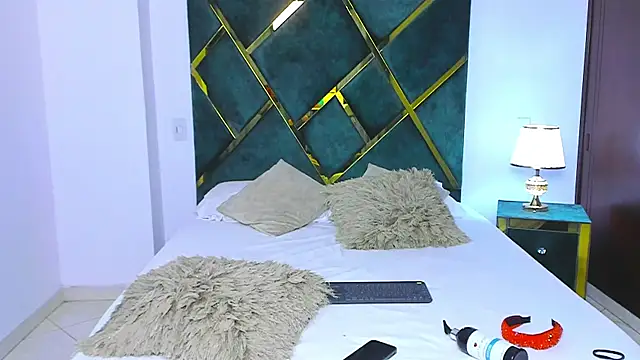 Criss Ariana online show from February 10, 2025, 5:52 pm