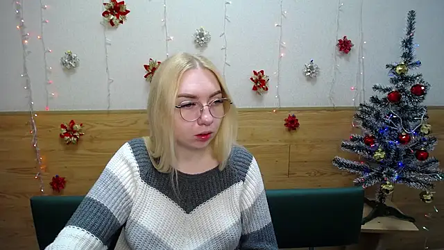 BeatriceFly online show from December 29, 2024, 6:14 am
