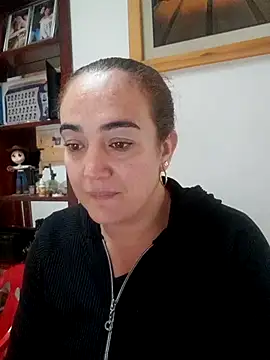 skayhot  online show from February 26, 2026, 11:42 am