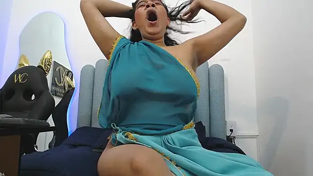 iniyalaboni online show from February 13, 2025, 3:56 pm