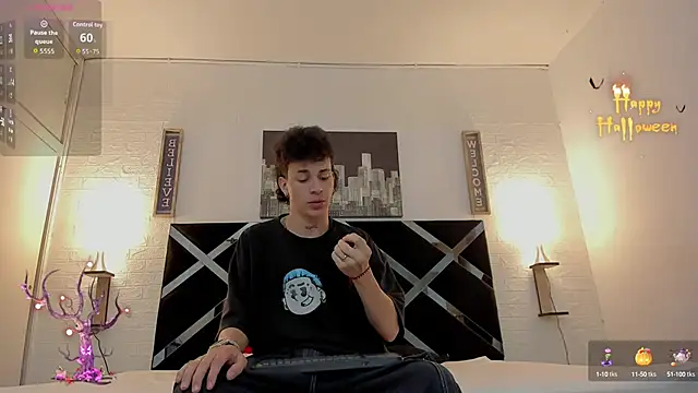 toyboys1 online show from October 15, 2025, 3:17 am