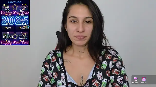 tammyandrade  online show from January 8, 2025, 8:07 pm