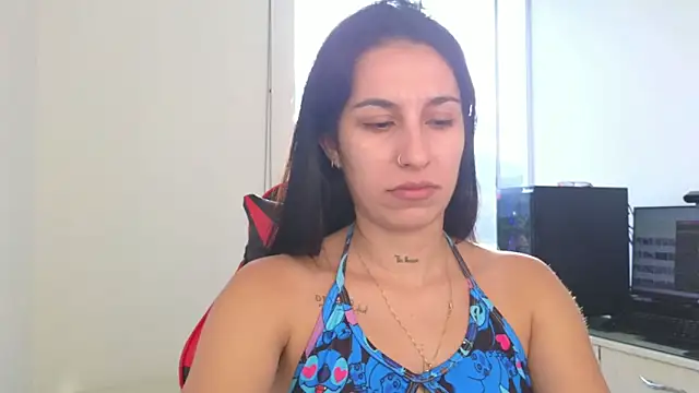 tammyandrade  online show from June 10, 2026, 11:42 am