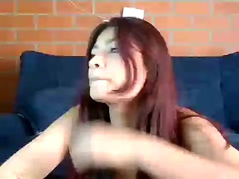 Snapshot of hanna_beili chatting on February 7, 2025, 6:13 pm hanna beili online show from February 7, 2025, 6:13 pm
