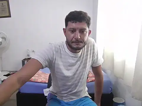 Snapshot of 2020dastan chatting on January 5, 2026, 5:27 pm 2020dastan online show from January 5, 2026, 5:27 pm