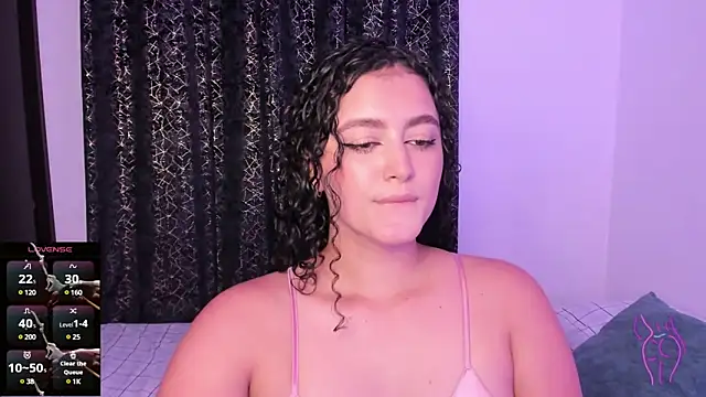 Adhara-zanne online show from March 12, 2025, 2:09 am