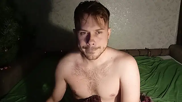 Snapshot of mike_peach chatting on January 4, 2025, 12:37 am mike peach online show from January 4, 2025, 12:37 am