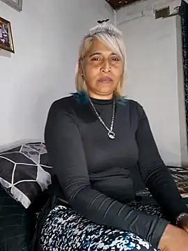 Goodgirlsue 77 online show from June 9, 2026, 11:55 am