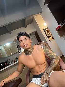 Dominiofit online show from December 18, 2025, 9:32 pm