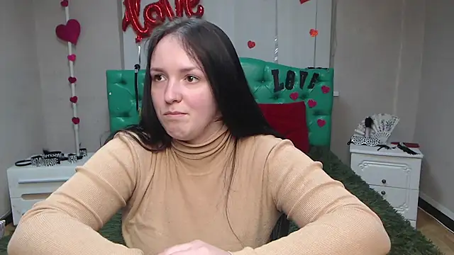 IsabelBlackberry online show from March 13, 2025, 3:17 pm