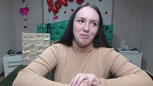 IsabelBlackberry online show from September 28, 2025, 5:02 am