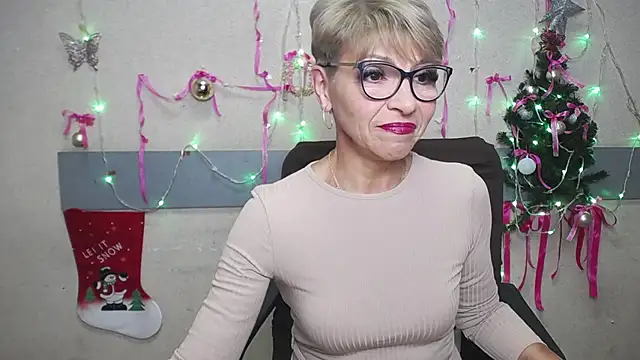 EllaBonito online show from January 12, 2025, 6:28 am