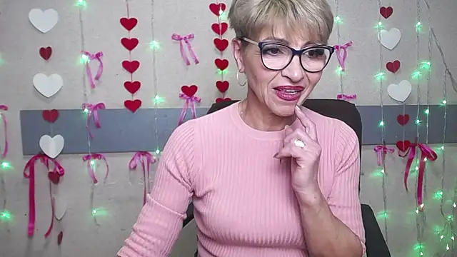 EllaBonito online show from February 2, 2025, 9:30 am