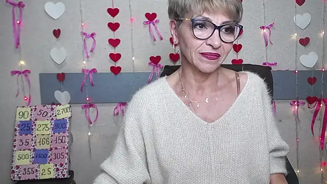 EllaBonito online show from February 10, 2025, 9:25 am