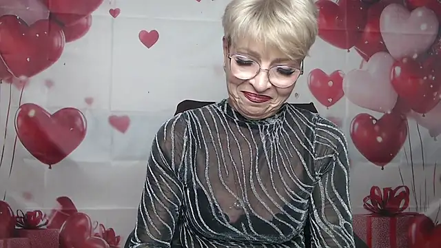 EllaBonito online show from April 9, 2026, 6:19 am