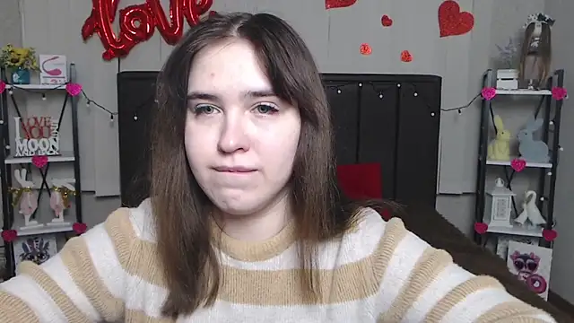 LauraHlot online show from February 17, 2025, 3:36 am