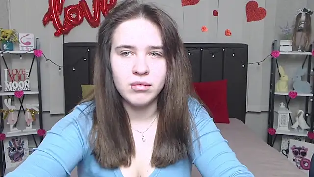 LauraHlot online show from March 9, 2025, 6:11 pm