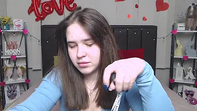 LauraHlot online show from March 9, 2025, 9:36 pm