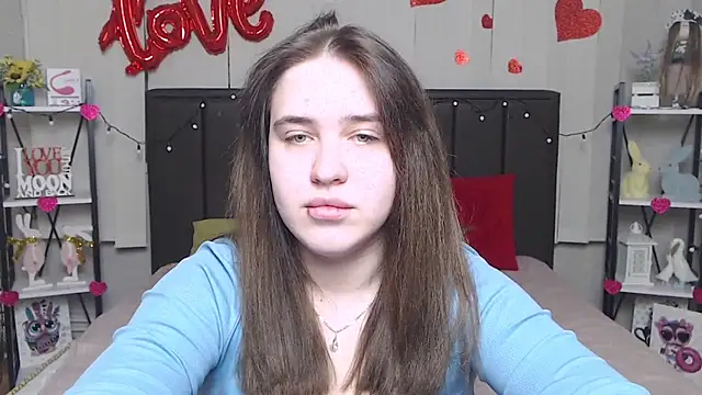 LauraHlot online show from March 10, 2025, 3:45 am