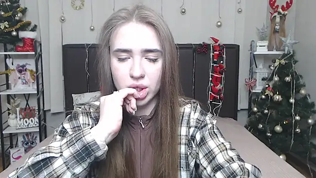 LauraHlot online show from January 10, 2026, 6:42 pm