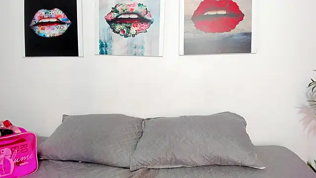 Snapshot of Sofia__rivera chatting on January 28, 2025, 8:15 pm Sofia  rivera online show from January 28, 2025, 8:15 pm
