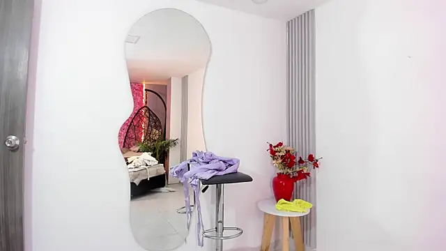 Snapshot of Sofia__rivera chatting on February 1, 2025, 10:55 pm Sofia  rivera online show from February 1, 2025, 10:55 pm